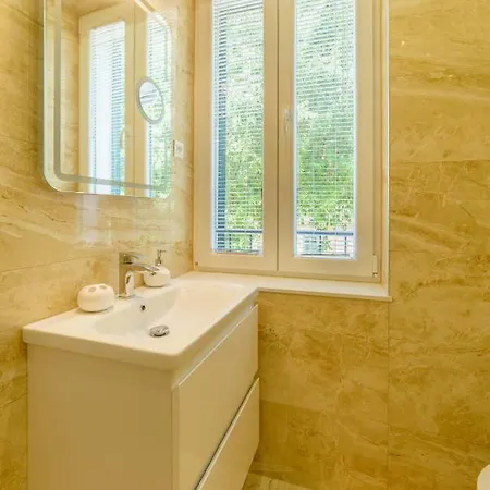 Dalmat Blue Apartment *